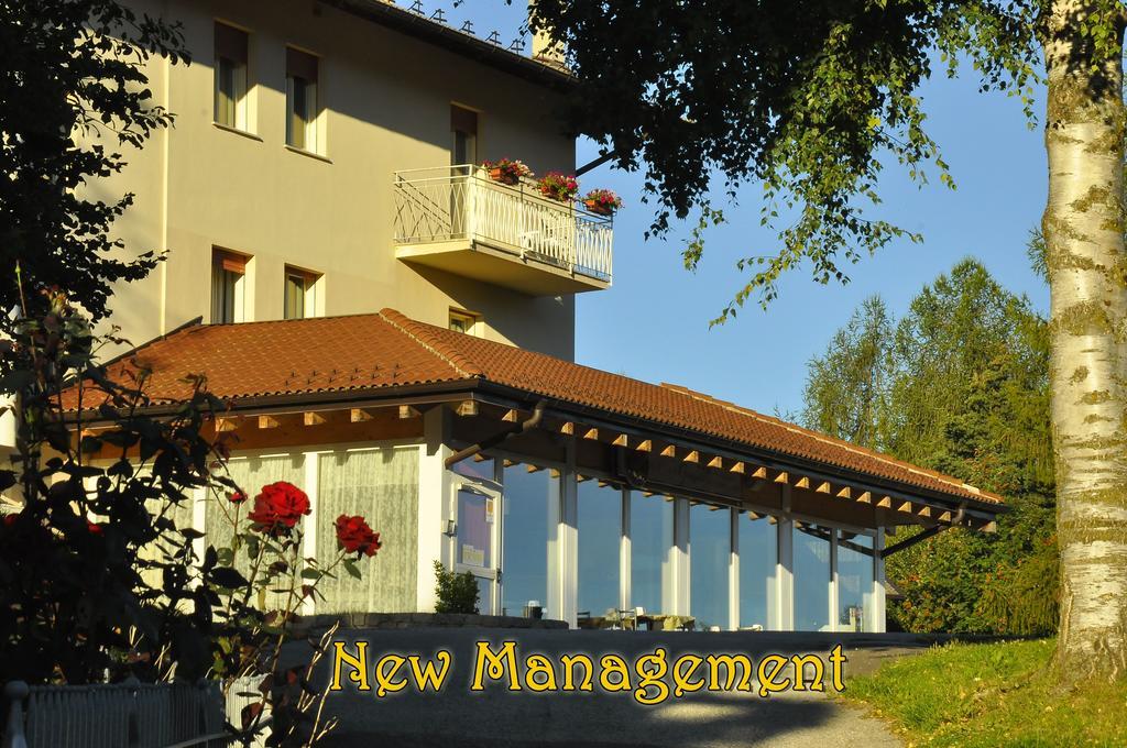 Hotel Santa Barbara Ronzo-Chienis Exterior foto